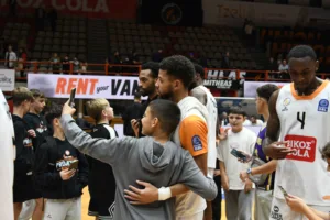 Ο Προμηθέας αγρίεψε και συνέτριψε την Καρδίτσα - Φωτογραφίες/δηλώσεις