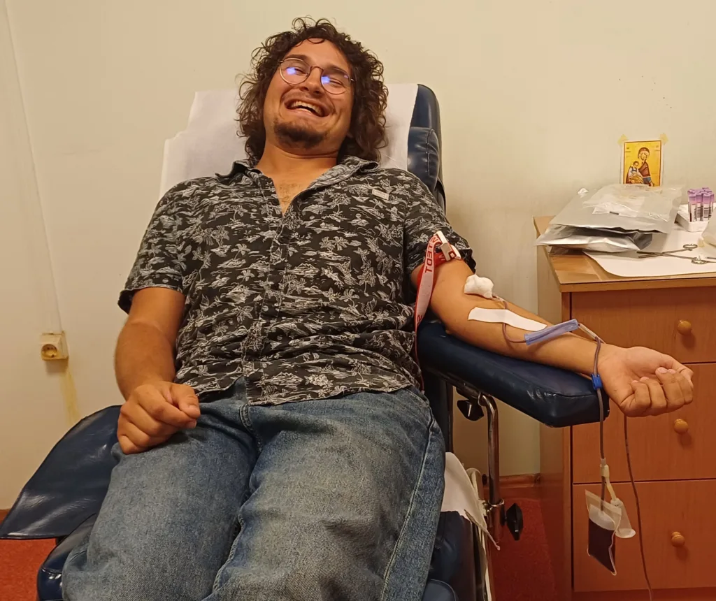 Πάτρα: Μεγάλη συμμετοχή στην αιμοδοσία του «Στεκιού εν Δράσει» της «Πρότασης» - 36 φιάλες αίμα και 3 νέοι δότες ζωής ΦΩΤΟ Πάτρα: Μεγάλη συμμετοχή στην αιμοδοσία του «Στεκιού εν Δράσει» της «Πρότασης» - 36 φιάλες αίμα και 3 νέοι δότες ζωής ΦΩΤΟ