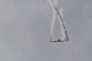 Πτώση τουρκικού C-130 στη Γεωργία: ΒΙΝΤΕΟ δείχνει την αποκόλληση του ουραίου τμήματος