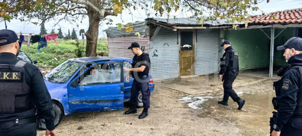 Η «Π» σε επιχείρηση της ΕΛΑΣ σε καταυλισμό Ρομά στην Δυτική Αχαΐα ΦΩΤΟ