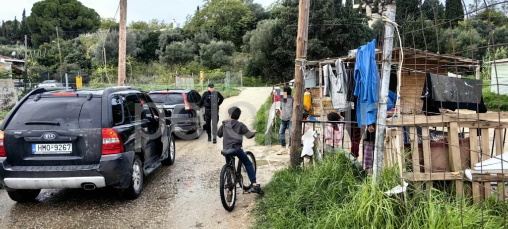 Η «Π» σε επιχείρηση της ΕΛΑΣ σε καταυλισμό Ρομά στην Δυτική Αχαΐα ΦΩΤΟ