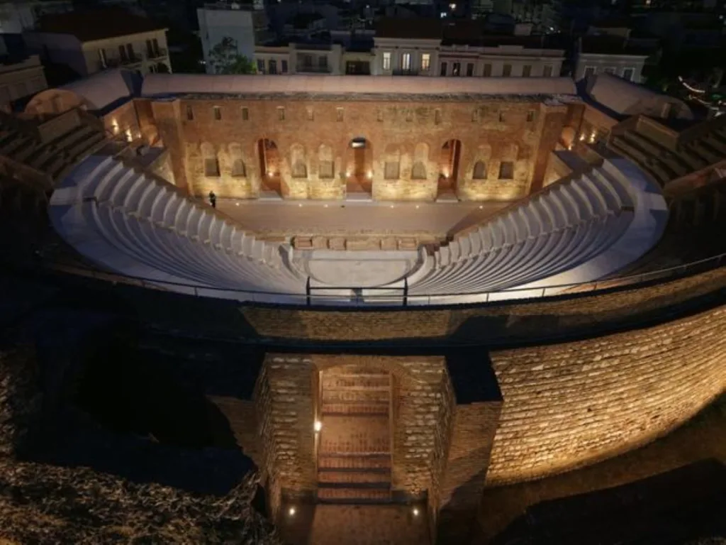 Ρωμαϊκό Ωδείο Πατρών: Ζωντανεύει ένα μεγαλοπρεπές μνημείο, ΦΩΤΟ Ρωμαϊκό Ωδείο Πατρών: Ζωντανεύει ένα μεγαλοπρεπές μνημείο, ΦΩΤΟ