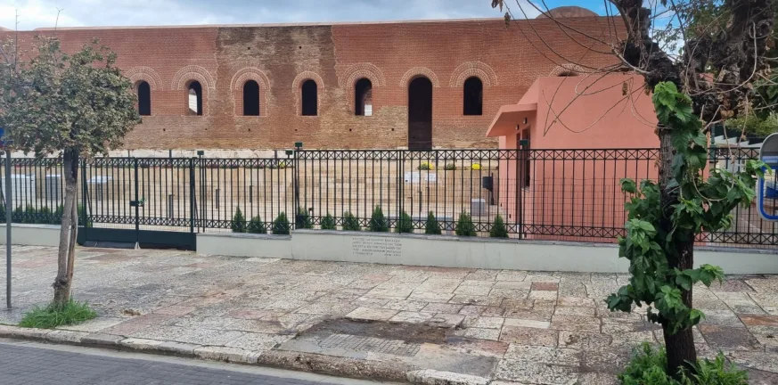 Πάτρα: Ολα έτοιμα για το Ρωμαϊκό Ωδείο - Αποξηλώθηκε το περίπτερο, από σήμερα τα εισιτήρια της τελετής εγκαινίων