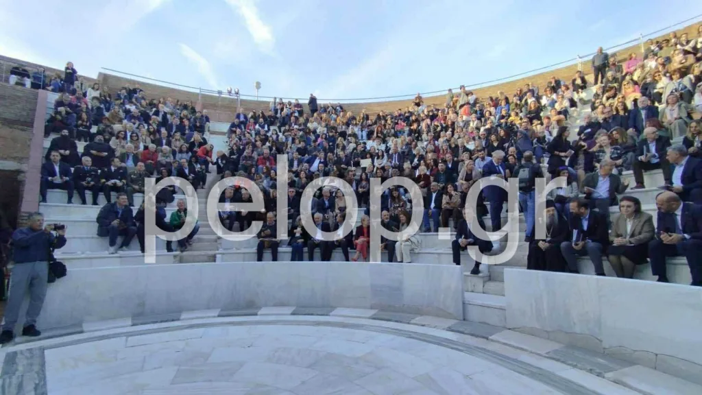 Λίνα Μενδώνη: «Το Ρωμαϊκό Ωδείο ξαναγίνεται η καρδιά της Πάτρας» - «Αποδίδουμε όχι μόνο ένα μνημείο, αλλά έναν ολόκληρο αρχαιολογικό χώρο»