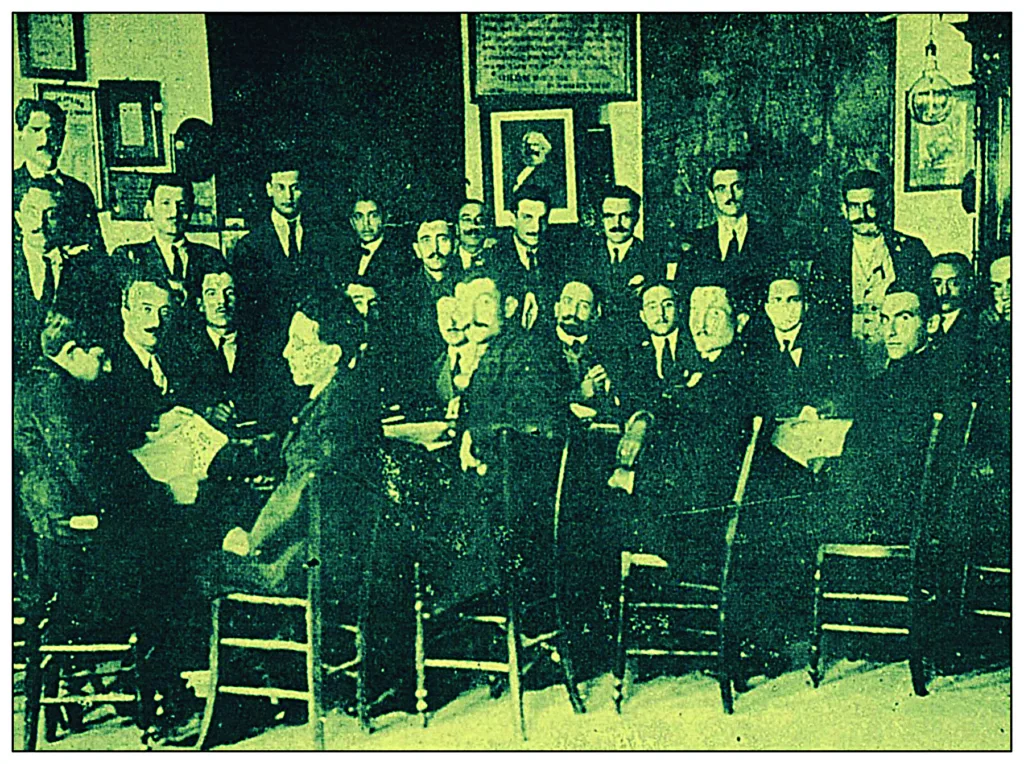 «Ο θρίαμβος του σοσιαλισμού»: Συμπληρώθηκαν 107 χρόνια από την ίδρυση του ΣΕΚΕ, προγόνου του ΚΚΕ «Ο θρίαμβος του σοσιαλισμού»: Συμπληρώθηκαν 107 χρόνια από την ίδρυση του ΣΕΚΕ, προγόνου του ΚΚΕ