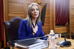 Σεμερτζίδου σε Εξεταστική ΟΠΕΚΕΠΕ: «Δεν έχω κανένα περιουσιακό στοιχείο εκτός από ένα μηχανάκι»