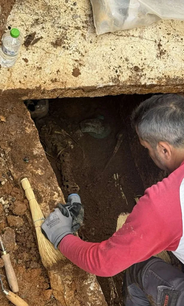 Κ. Αχαΐα: Σκελετός και αμφορέας στο νέο Δημαρχείο - Θα εξεταστούν από κλιμάκιο της Εφορείας Αρχαιοτήτων