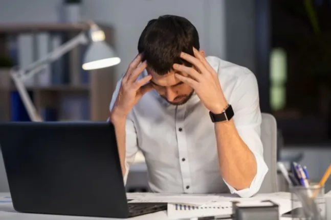 Αυτοί είναι οι 12 αποτελεσματικοί τρόποι για να αποφορτιστείτε από το στρες