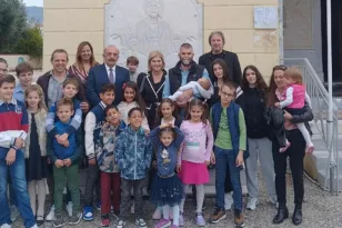 Πάτρα: «Η Ελλάδα πεθαίνει. Ενισχύστε την οικογένεια» – Γιορτή Πολυτέκνων με ουσιαστικά μηνύματα