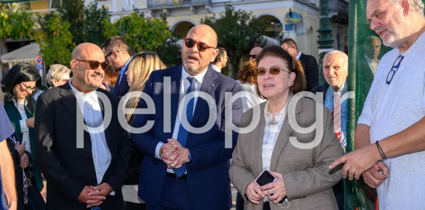 Μενδώνη και Φωτήλας στην πλατεία Γεωργίου: Τα ιστορικά σιντριβάνια της Πάτρας αποκτούν νέα λάμψη- Αυτοψία στο έργο ΦΩΤΟ