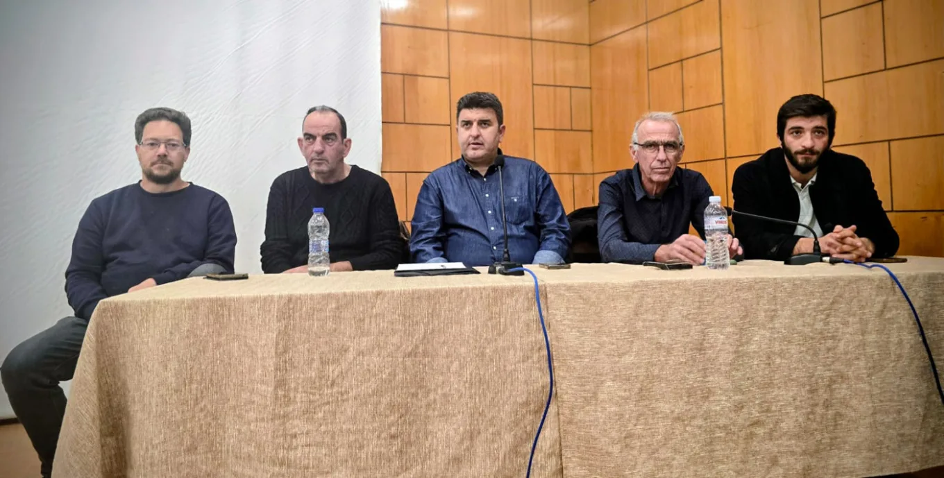 Σύσκεψη των αγροτών στα Φάρσαλα: Θέλουν να στήσουν ενιαίο μπλόκο στη Νίκαια, ΦΩΤΟ, ΒΙΝΤΕΟ Σύσκεψη των αγροτών στα Φάρσαλα: Θέλουν να στήσουν ενιαίο μπλόκο στη Νίκαια, ΦΩΤΟ, ΒΙΝΤΕΟ