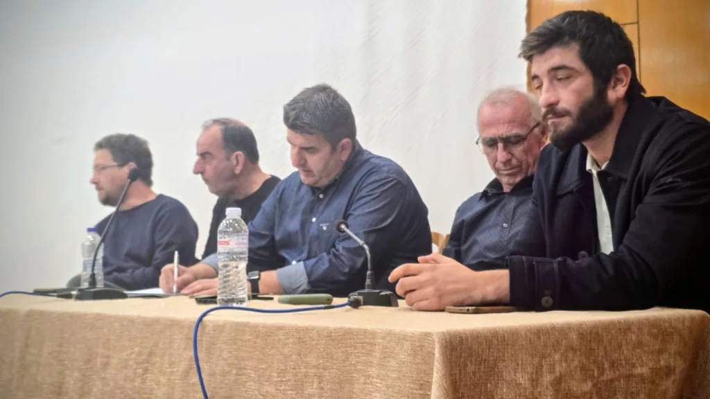 Σύσκεψη των αγροτών στα Φάρσαλα: Θέλουν να στήσουν ενιαίο μπλόκο στη Νίκαια, ΦΩΤΟ, ΒΙΝΤΕΟ Σύσκεψη των αγροτών στα Φάρσαλα: Θέλουν να στήσουν ενιαίο μπλόκο στη Νίκαια, ΦΩΤΟ, ΒΙΝΤΕΟ