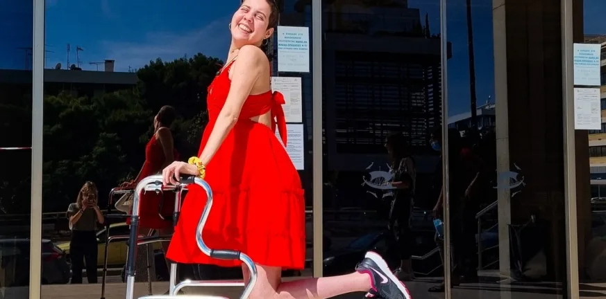 «Θέλω να ζήσω; ΝΑΙ. Θέλω να ζήσω. Φοβάμαι. Τι να πω, ότι δεν φοβάμαι; Εννοείται ότι φοβάμαι», τα συγκλονιστικά μηνύματα της Αναστασίας πριν φύγει...