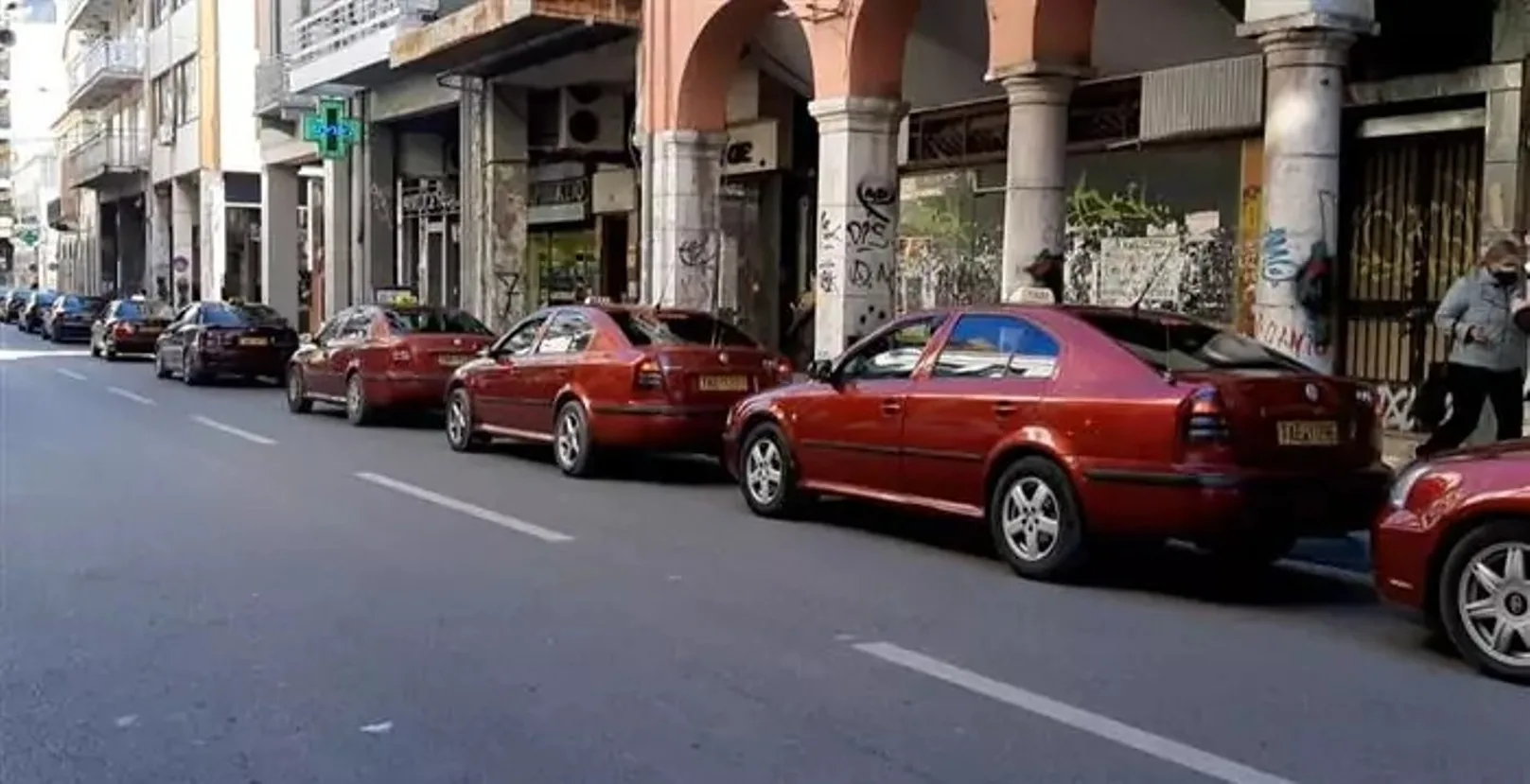 48ωρη απεργία των ταξί στην Πάτρα