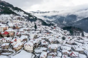 Νέα φάση για το “Τουρισμός για Όλους 2025”: Προστίθενται νέοι δικαιούχοι, πώς θα αναδειχθούν