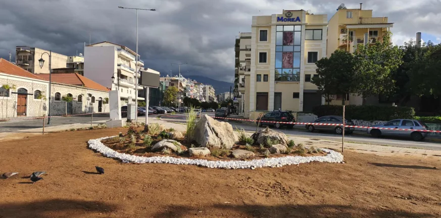 Πάτρα: Πινελιά πράσινου στην είσοδο της πόλης ΦΩΤΟ