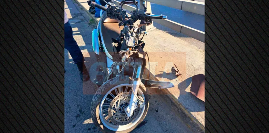 Νεκρός 42χρονος αναβάτης σε σύγκρουση μηχανής με φορτηγό, ΦΩΤΟ