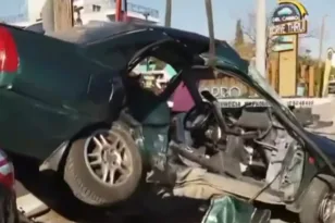 Σφοδρή σύγκρουση και δύο νεκροί σε πλαγιομετωπική στην Παιανία