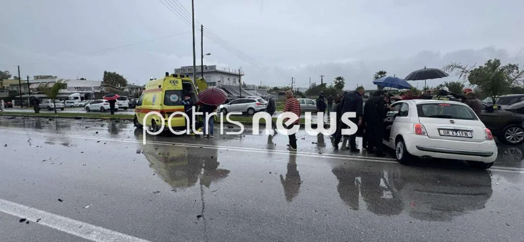 Καραμπόλα στην Πατρών–Πύργου με επτά τραυματίες - Ένα μωρό ανάμεσα στους επιβάτες ΦΩΤΟ-ΒΙΝΤΕΟ