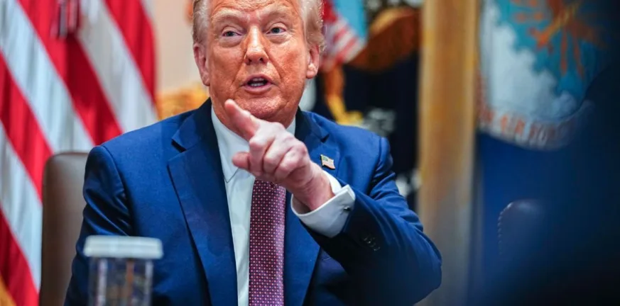 Εξαλλος ο Τραμπ με τον Ζελένσκι, έξαλλος με τους Ευρωπαίους!