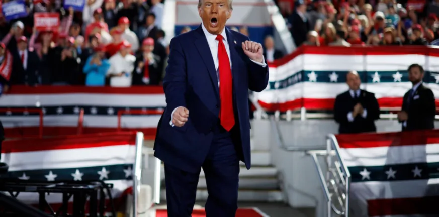 Τα ...γενέθλια Τραμπ, τι έκανε και τι δεν έκανε έναν χρόνο μετά την επανεκλογή του