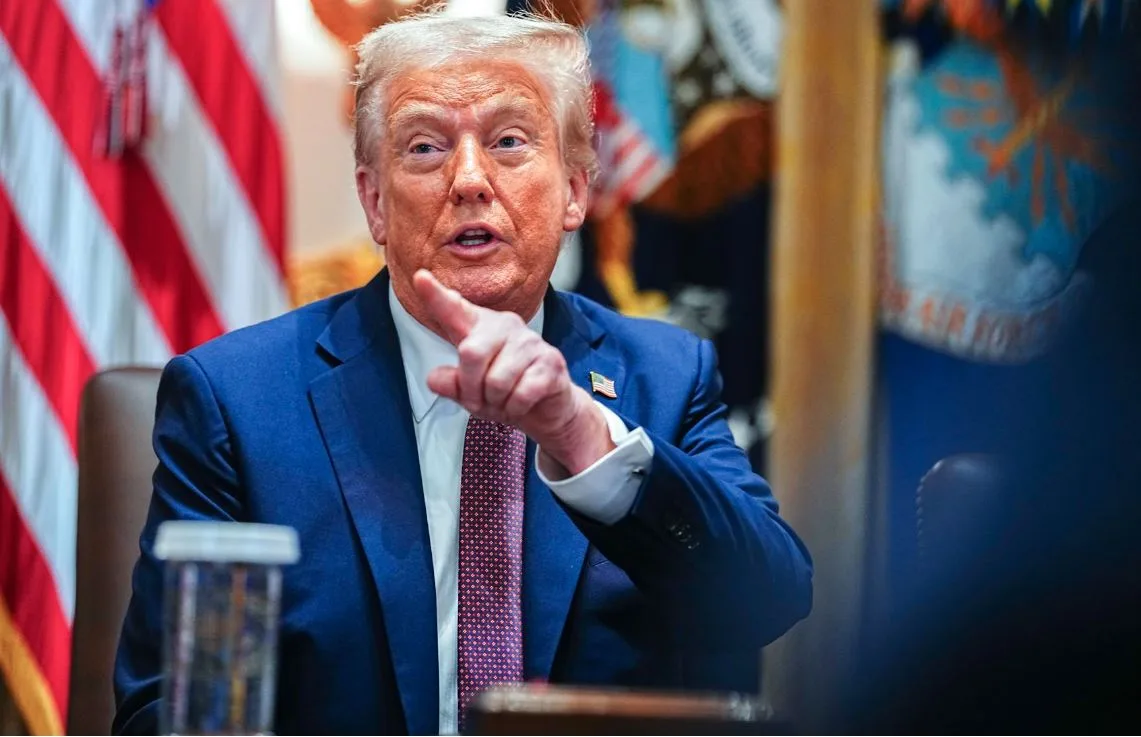 «Η σχέση μας με την Κίνα είναι εξαιρετικά ισχυρή», ο Τραμπ θα επισκεφτεί το Πεκίνο τον Απρίλιο «Η σχέση μας με την Κίνα είναι εξαιρετικά ισχυρή», ο Τραμπ θα επισκεφτεί το Πεκίνο τον Απρίλιο