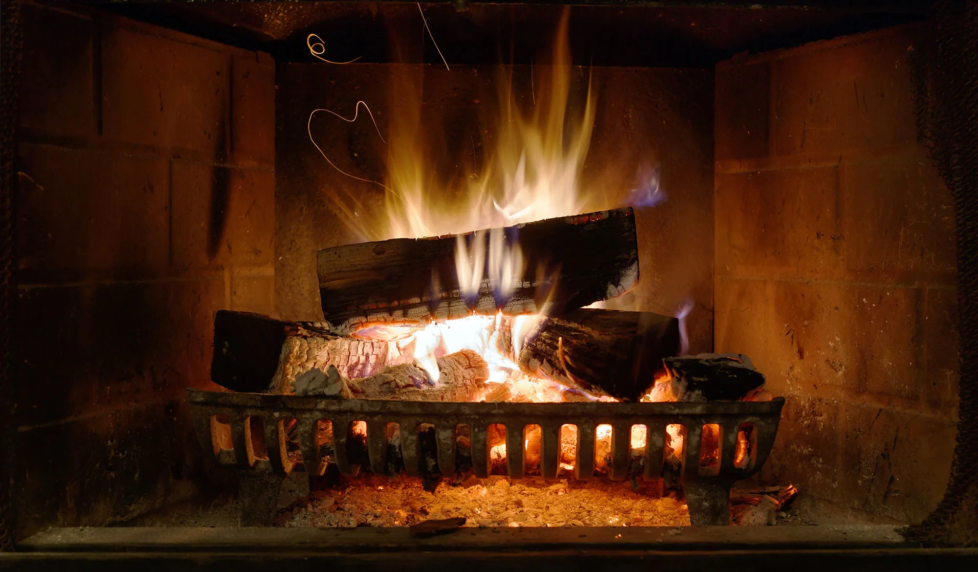 Αγόρι 12 χρονών υπέστη σοβαρά εγκαύματα σε τζάκι και διασωληνώθηκε!