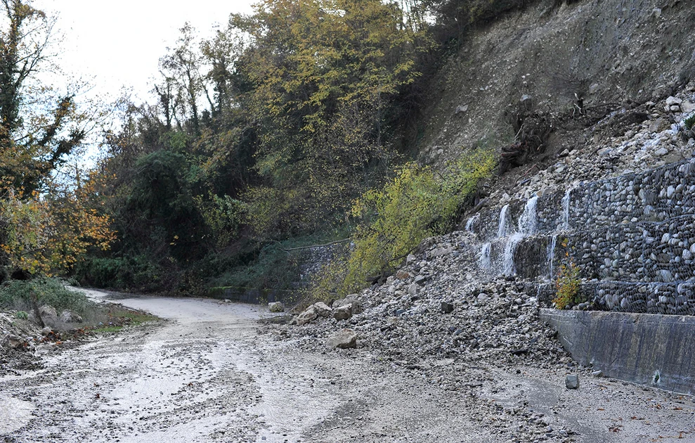 Σφοδρές καταστροφές στα Τζουμέρκα: Αυτοψία Δήμα με εικόνες πλήρους διάλυσης σε υποδομές και οδικό δίκτυο ΦΩΤΟ-ΒΙΝΤΕΟ