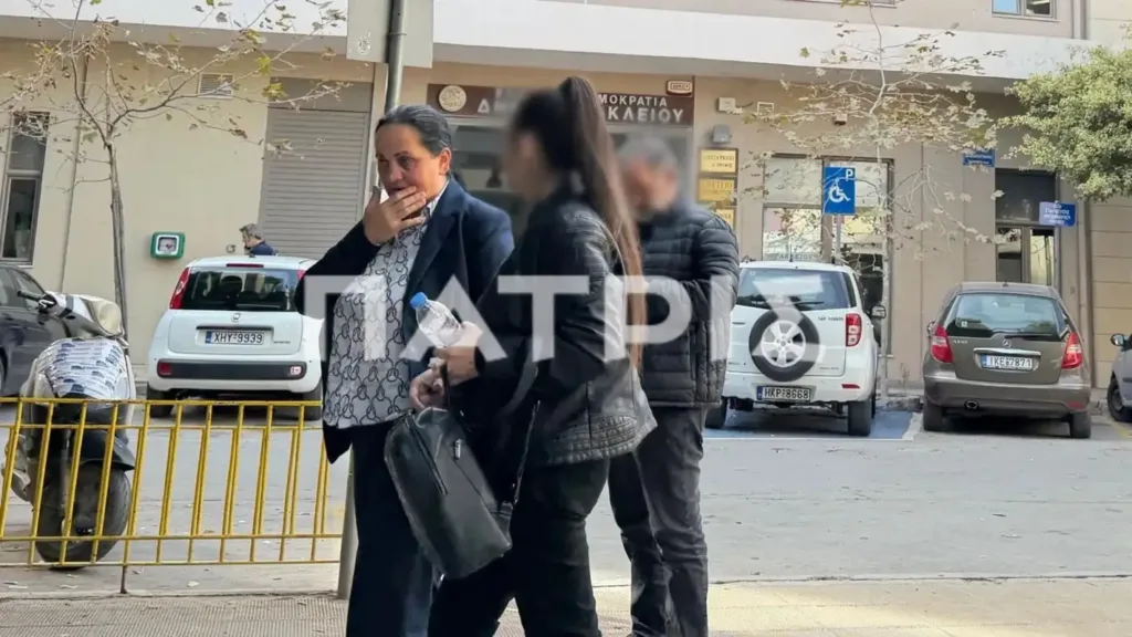 Νέα κατάθεση-κλειδί από τη χήρα του Φανούρη Καργάκη για το μακελειό στα Βορίζια: Σε αναμονή η κρίσιμη απόφαση για τον 23χρονο Νέα κατάθεση-κλειδί από τη χήρα του Φανούρη Καργάκη για το μακελειό στα Βορίζια: Σε αναμονή η κρίσιμη απόφαση για τον 23χρονο