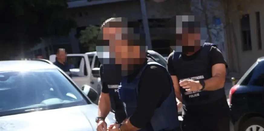 Μακελειό στα Βορίζια: Προφυλακιστέοι οι δύο κατηγορούμενοι από την οικογένεια Καργάκη - Στη φυλακή και τα τρία αδέρφια Φραγκιαδάκη