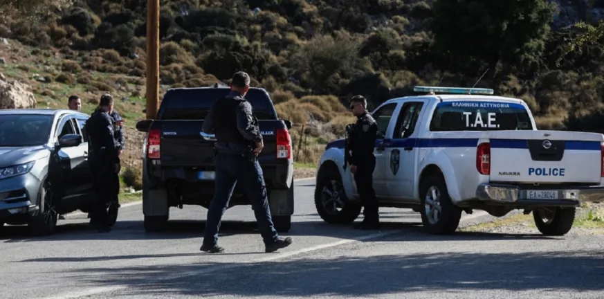 Βορίζια: Από καλάσνικοφ η χαριστική βολή στην 56χρονη - Οι βαλλιστικές, οι φυγάδες στα βουνά και η παράδοση μέσα στη νύχτα