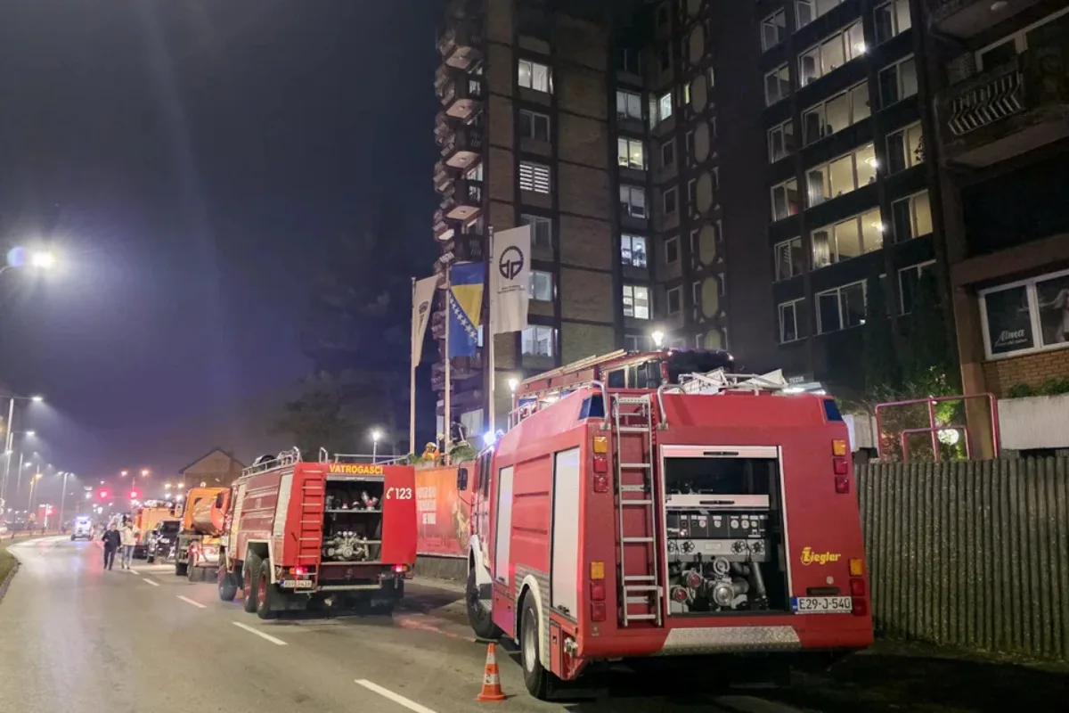 Τραγωδία στη Βοσνία: Δέκα νεκροί από πυρκαγιά σε οίκο ευγηρίας Τραγωδία στη Βοσνία: Δέκα νεκροί από πυρκαγιά σε οίκο ευγηρίας