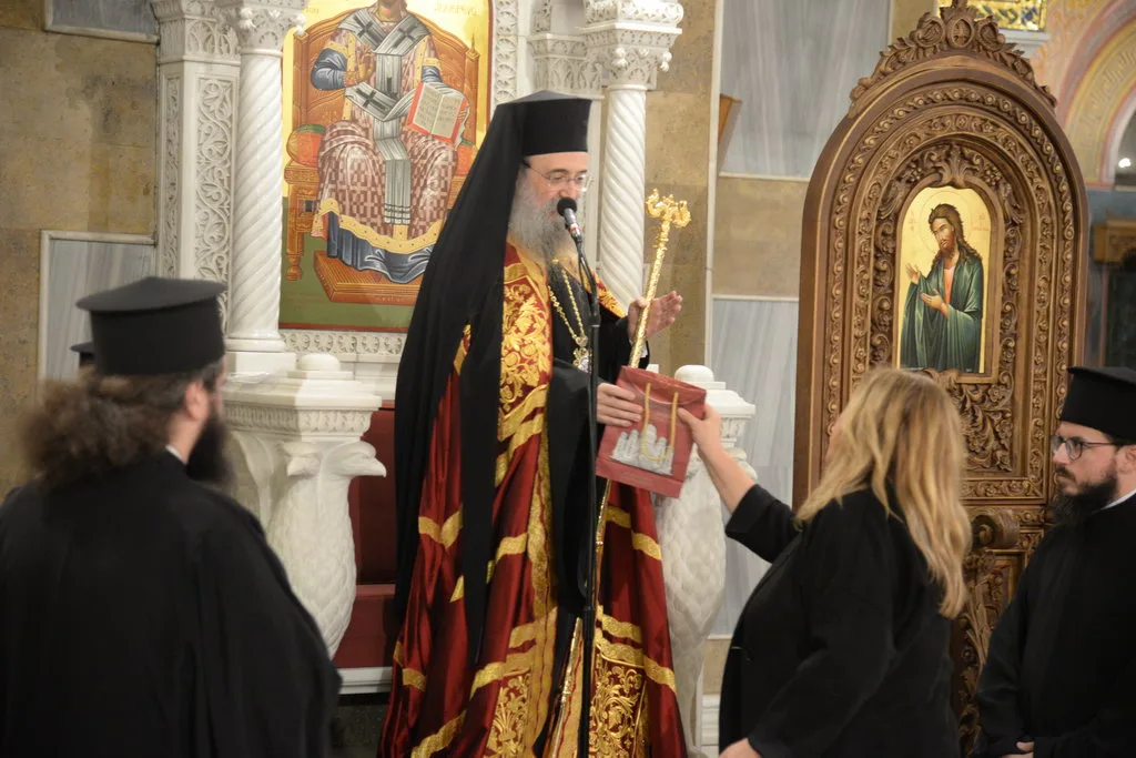 Πάτρα: Με κατάνυξη οι Χαιρετισμοί στον Άγιο Ανδρέα - Συμμετοχή μαθητικών χορωδιών ΦΩΤΟ