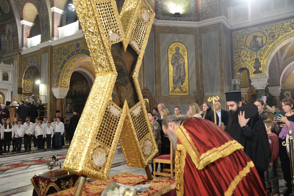 Πάτρα: Με κατάνυξη οι Χαιρετισμοί στον Άγιο Ανδρέα - Συμμετοχή μαθητικών χορωδιών ΦΩΤΟ