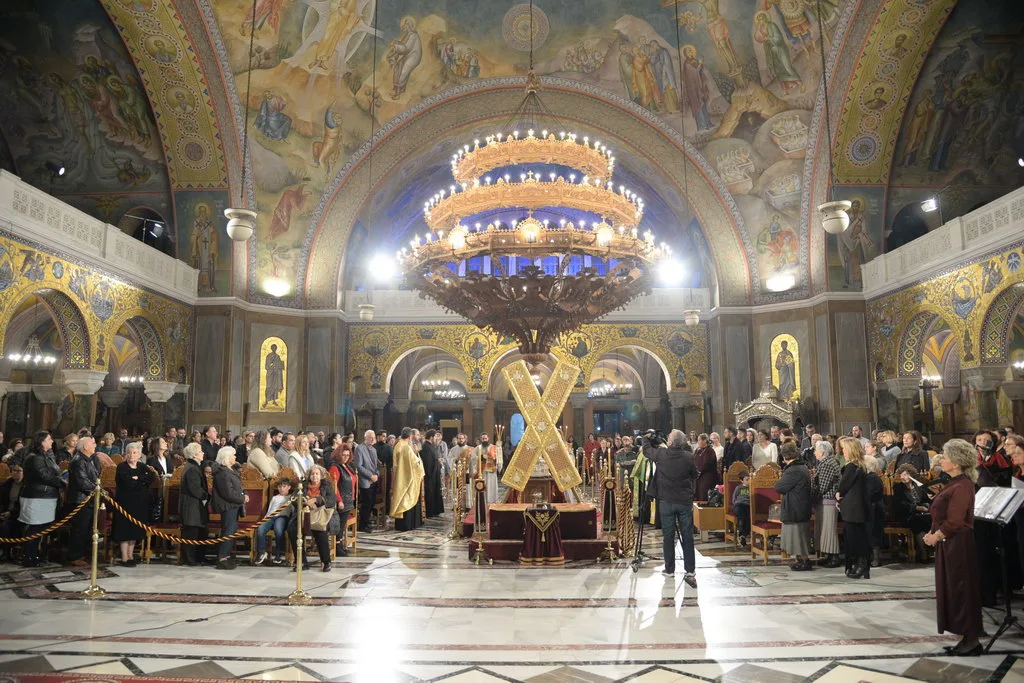 Πάτρα: Με κατάνυξη οι Χαιρετισμοί στον Άγιο Ανδρέα - Συμμετοχή μαθητικών χορωδιών ΦΩΤΟ