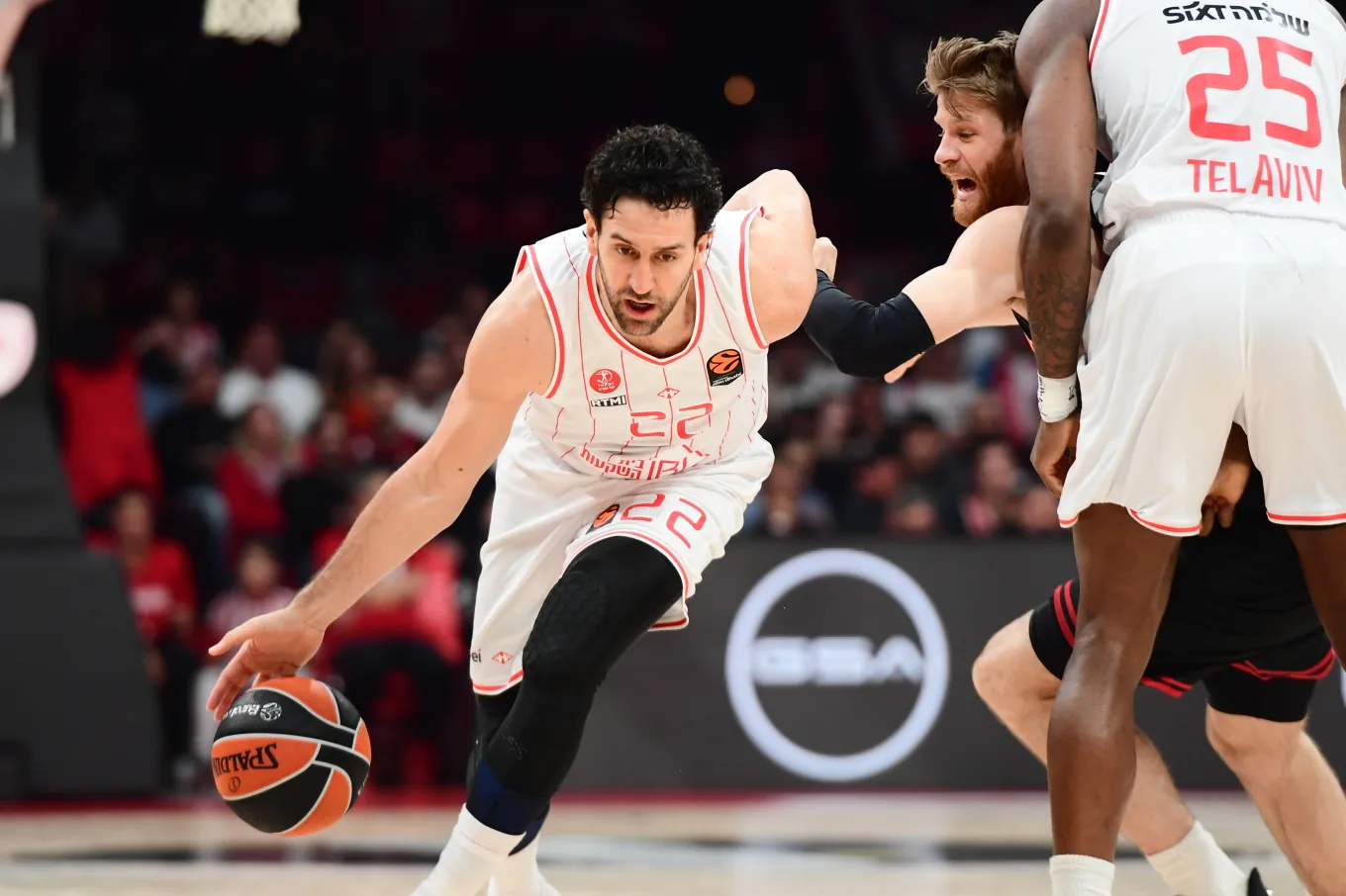 Μακάμπι και Χάποελ επιστρέφουν για τα παιχνίδια της Euroleague τον Δεκέμβριο στο Ισραήλ Μακάμπι και Χάποελ επιστρέφουν για τα παιχνίδια της Euroleague τον Δεκέμβριο στο Ισραήλ