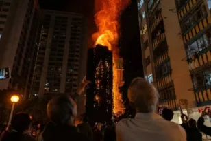 Στους 55 οι νεκροί από τη μεγάλη φωτιά στους ουρανοξύστες στο Χονγκ Κονγκ ΦΩΤΟ