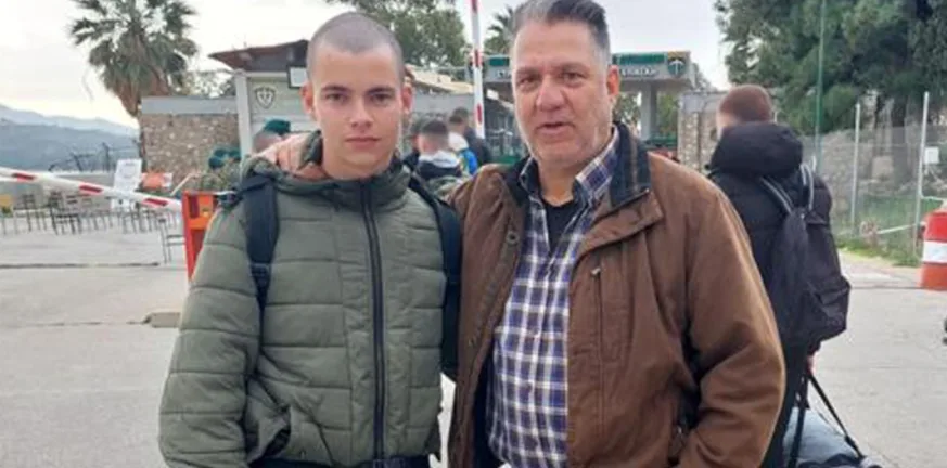 «Για ποιο λόγο εξερράγη η χειροβομβίδα και για ποιο λόγο ένας νεοσύλλεκτος κλήθηκε να διαχειριστεί το υλικό αυτό», πώς χάθηκε το παλικάρι στη Ρόδο;