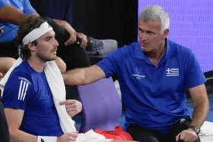 Ο πατέρας Τσιτσιπάς υποστήριξε ότι εκείνος οδηγούσε με 213 χλμ. την Lotus