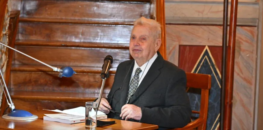 Πέθανε ο εμβληματικός Στέφανος Χατζηγιάννης