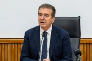 Κακουργηματική η οπλοκατοχή και τέλος οι “μπαλωθιές”: Σαρωτικά μέτρα Χρυσοχοΐδη για την Κρήτη