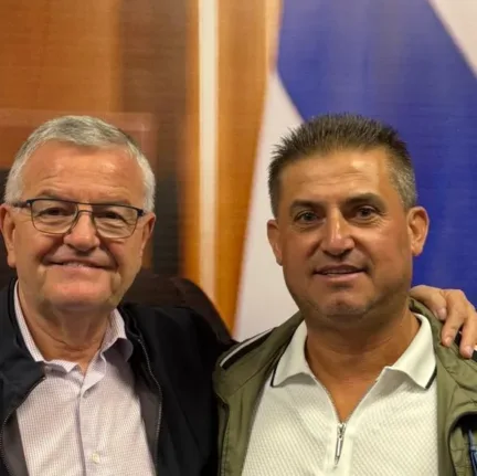 Εκλογές ΔΕΕΠ ΝΔ Αχαΐας: Ο Ανδρέας Χριστόπουλος με τον Αντώνη Κουνάβη