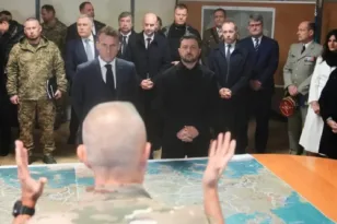 Ιστορική συμφωνία Παρισιού – Κιέβου: Η Ουκρανία αγοράζει 100 μαχητικά Rafale και συστήματα αντιπυραυλικής άμυνας