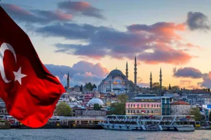 Τουρκία: Σάλος με βουλευτή να μιλά για απειλή της Ελλάδας για αυξήσεις στις συντάξεις