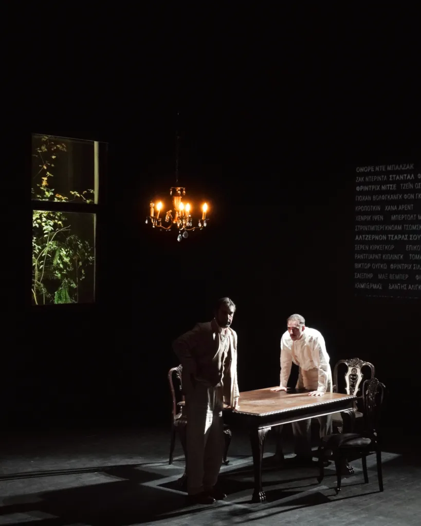 Βασίλης Κόκκαλης: «Το “Ταξίδι μεγάλης μέρας μέσα στη νύχτα” δεν τελειώνει όταν πέσει η αυλαία» Βασίλης Κόκκαλης: «Το “Ταξίδι μεγάλης μέρας μέσα στη νύχτα” δεν τελειώνει όταν πέσει η αυλαία»