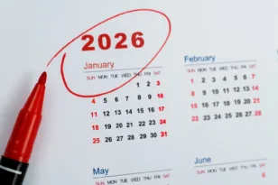 Όλες οι αργίες για το 2026, πότε πέφτουν, τι ισχύει