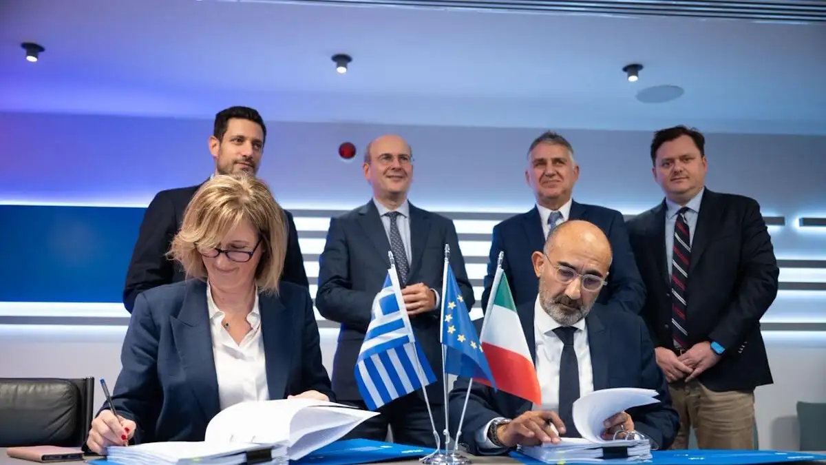 Υπογράφηκε από τη Hellenic Train η παραγγελία για 23 νέα τρένα συνολικής επένδυσης 420 εκατ. ευρώ