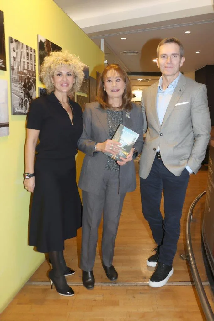 Ο Φοίβος Καρακίτσος παρουσίασε το νέο του βιβλίο στον «Ιανό»