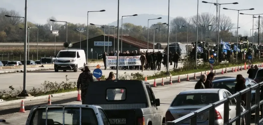 Αγρότες Αιτωλοακαρνανίας: Γενικό μπλόκο στο Αγγελόκαστρο