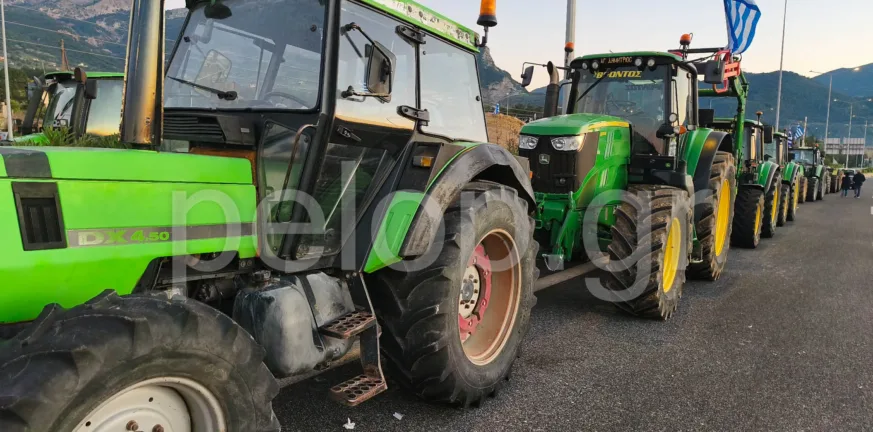 Πάτρα: Επιμένουν στα μπλόκα οι αγρότες – Συνεχίζονται οι κινητοποιήσεις στην Εγλυκάδα BINTEO